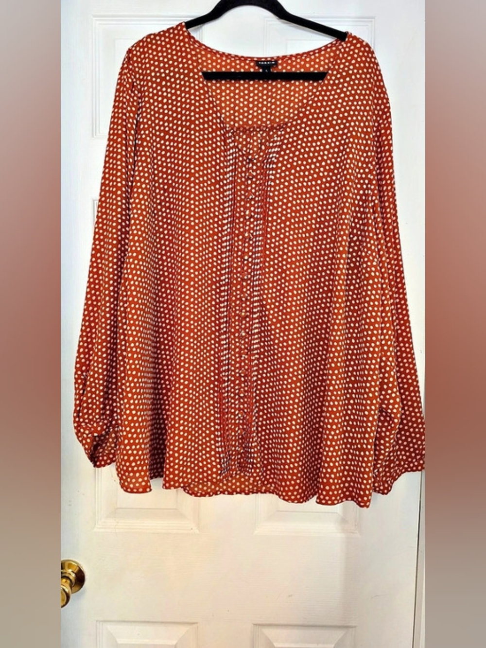 Torrid Polka Dot Button Front Blouse in Orange & White Size 5